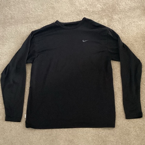 Nike Classic Black Long Sleeve Tee medium - Picture 3 of 6